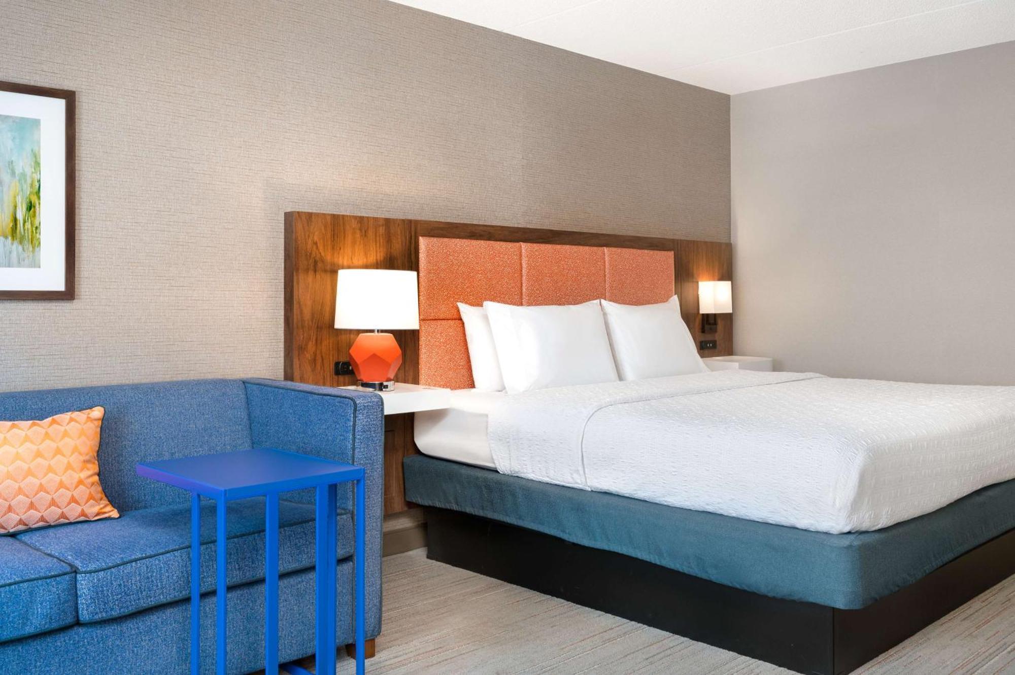 Hampton Inn Блуумсбърг Екстериор снимка