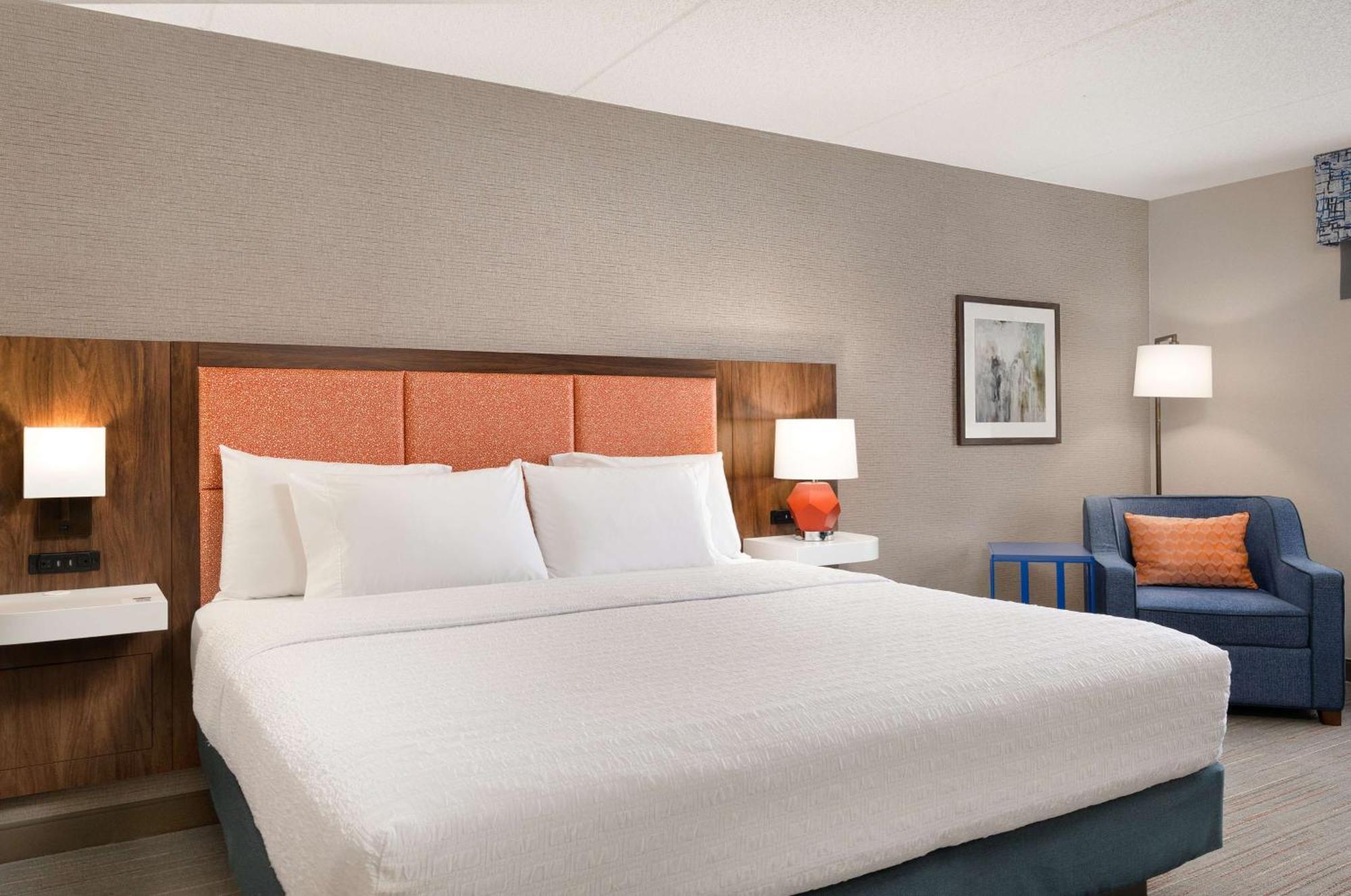 Hampton Inn Блуумсбърг Екстериор снимка