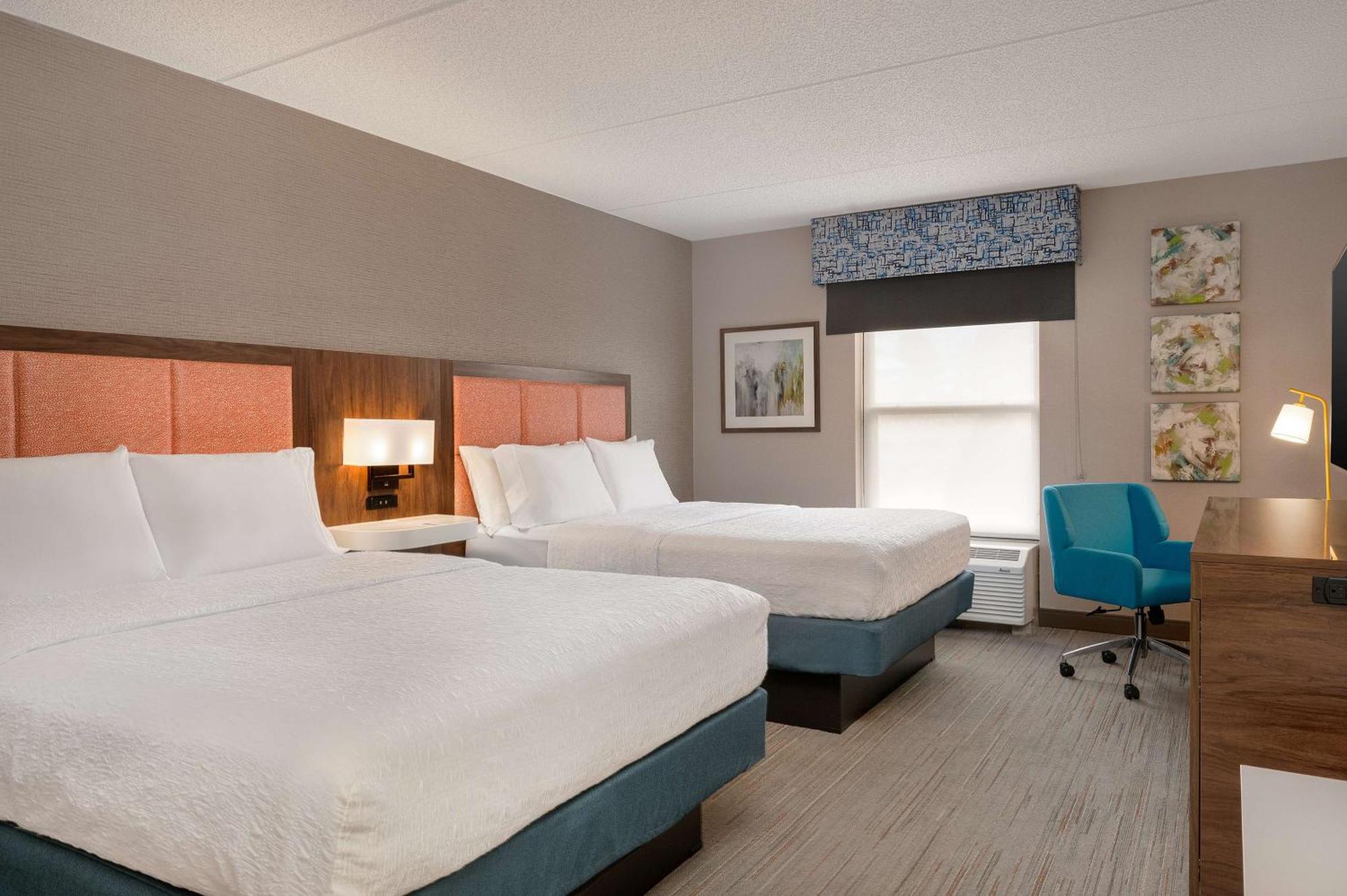 Hampton Inn Блуумсбърг Екстериор снимка